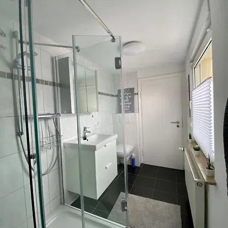 Haiger-burbach Fuer 5 Personen 아파트 *
